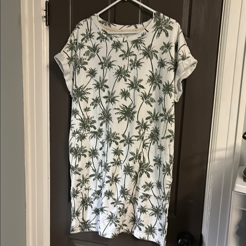 Lou & Grey White and Green Palm Print Dress